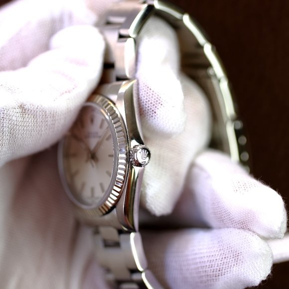 Rolex Oyster Perpetual 31mm Mint Condition Watch - Picture 8 of 10